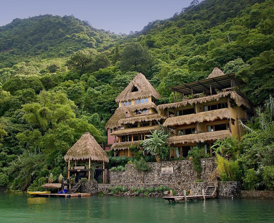 Laguna Lodge Eco-Resort & Nature Reserve サンタ・クルス・ラ・ラグナ エクステリア 写真